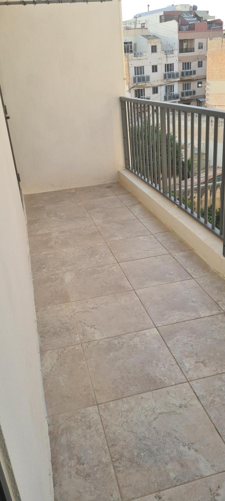 Large Apartment In Marsascala. Sleeps 6 Marsaskala Ngoại thất bức ảnh