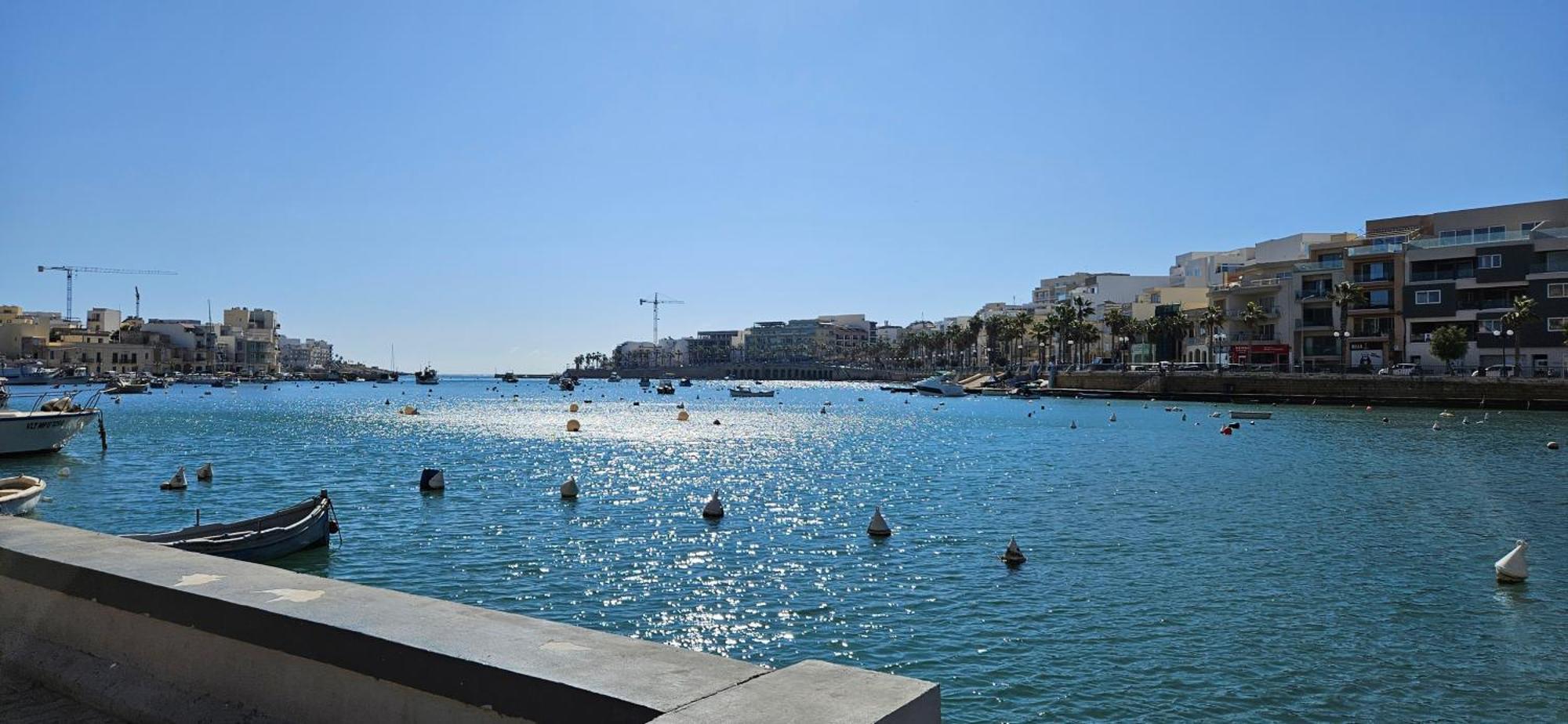 Large Apartment In Marsascala. Sleeps 6 Marsaskala Ngoại thất bức ảnh
